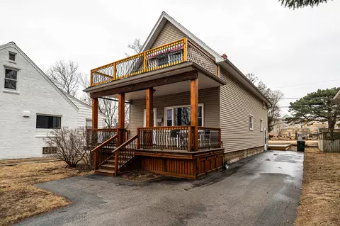 3626 S Ellen, Saint Francis, WI 53235