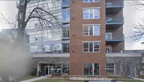1111 N Marshall #305, Milwaukee, WI 53202