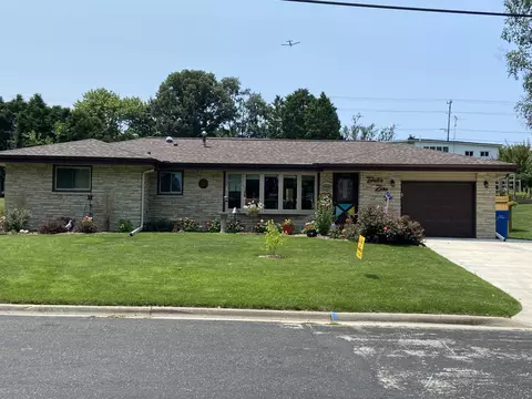 1206 Allermann, Watertown, WI 53094