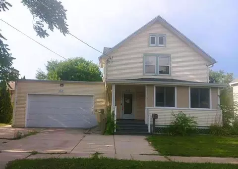 233 S Water, Fort Atkinson, WI 53538