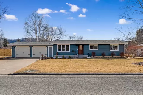 504 Mahlum, Coon Valley, WI 54623