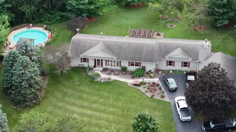 w2627 Copperhead Lane, Lafayette, WI 53121