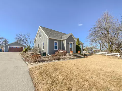 205 County Road F, Sullivan, WI 53178