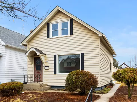 1024 Dillingham, Sheboygan, WI 53081