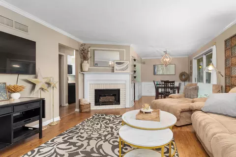 2885 Nassau, Brookfield, WI 53045