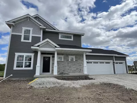 9254 S Overlook, Franklin, WI 53132