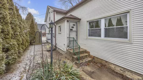 1332 N 4th, Sheboygan, WI 53081