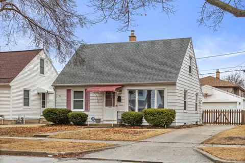 2654 S 70th, Milwaukee, WI 53219