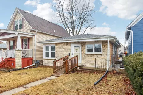 3871 E Pulaski, Cudahy, WI 53110