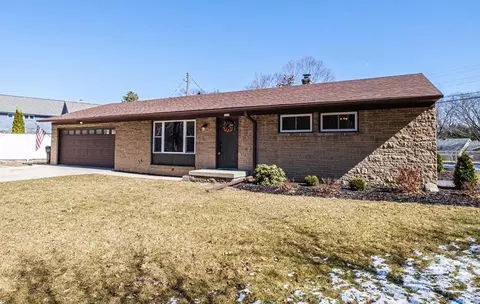 5137 Birch Crk, Racine, WI 53402