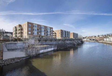 1925 N Water #209, Milwaukee, WI 53202