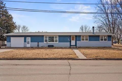 902 E Webster, Prairie Du Chien, WI 53821