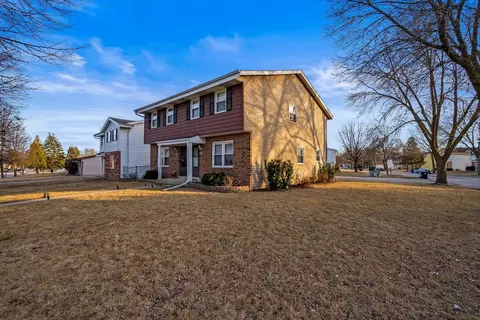 10435 W Jonen #10437, Milwaukee, WI 53224