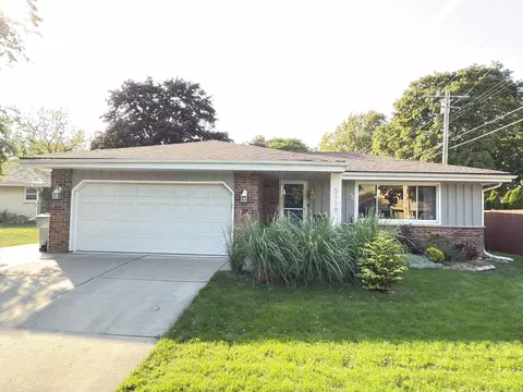 5119 S 18th, Milwaukee, WI 53221