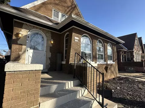 4122 N 13th, Milwaukee, WI 53209