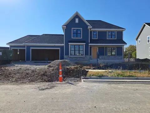 1217 Green Tree, Oconomowoc, WI 53066