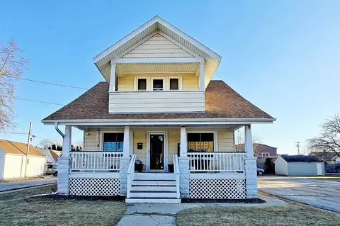 1303 73rd, Kenosha, WI 53143