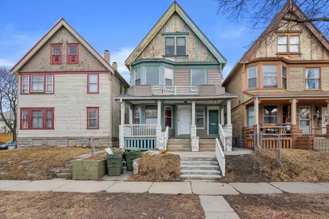 3328 W Saint Paul #3330, Milwaukee, WI 53208
