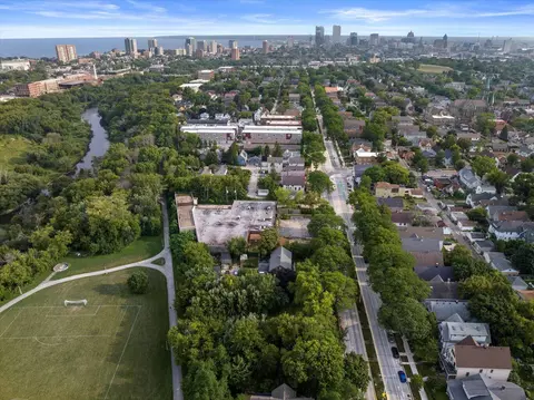 2764 N Humboldt, Milwaukee, WI 53212
