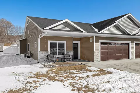 6215 River Run, La Crosse, WI 54601