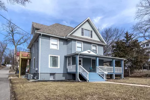 1041 Carrington #1041 1/2, Janesville, WI 53545
