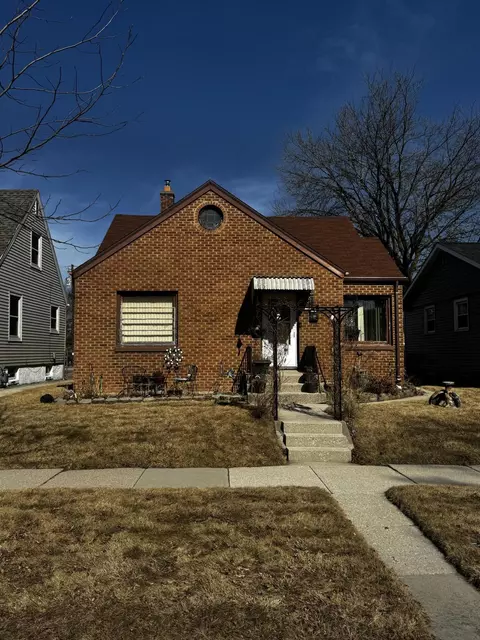 712 Alabama, Sheboygan, WI 53081