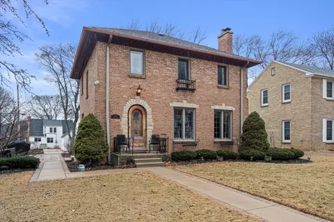 2835 N 73rd, Milwaukee, WI 53210