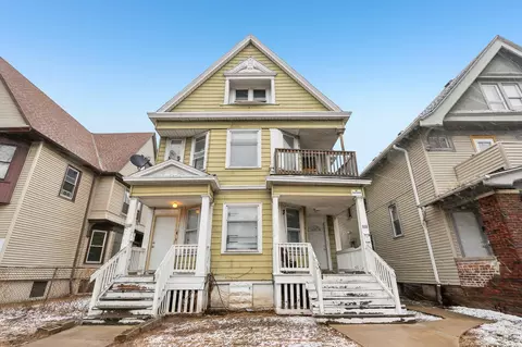 906 S 25th #908, Milwaukee, WI 53204