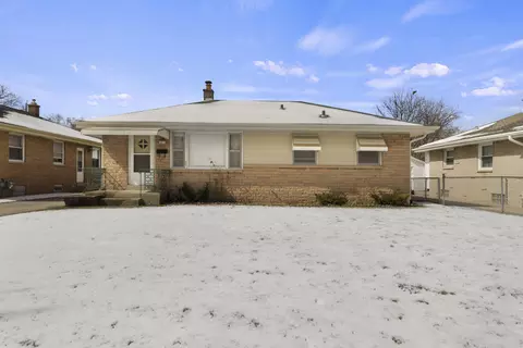 5811 N 80th, Milwaukee, WI 53218