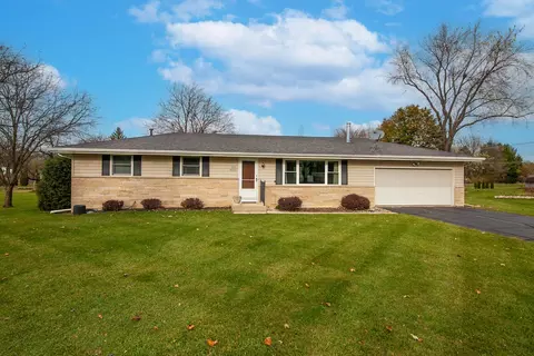 s17w36980 Henry, Ottawa, WI 53118