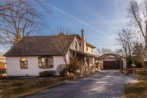 6217 243rd, Paddock Lake, WI 53168