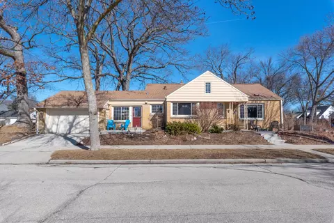 2803 N 83rd, Milwaukee, WI 53222