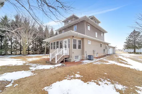 N2662 Hilltop, Eden, WI 53010