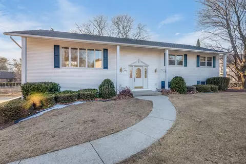 4942 Morgan, Manitowoc, WI 54220