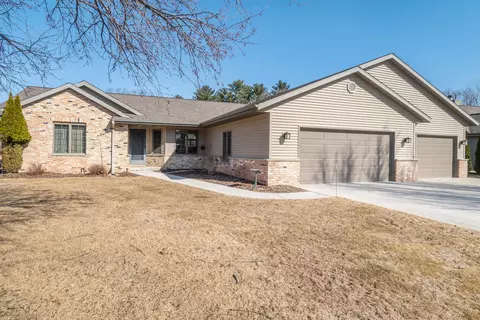1644 Golf Vw, Sheboygan, WI 53083