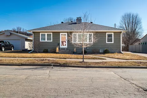2147 22nd, La Crosse, WI 54601