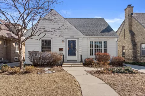 2530 N 70th, Wauwatosa, WI 53213
