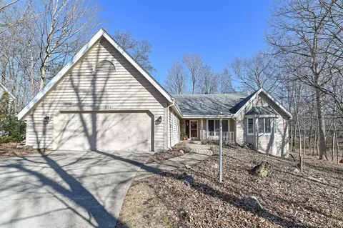 s77w19744 Sanctuary, Muskego, WI 53150