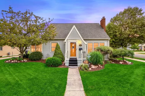 1927 22nd, La Crosse, WI 54601