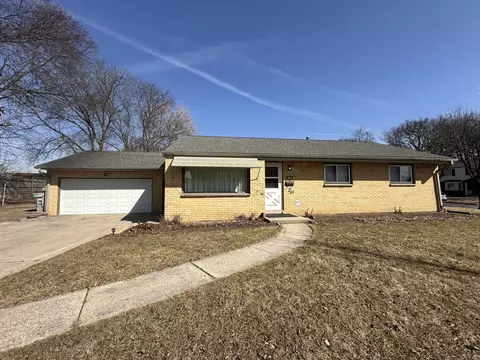 8600 W Olive, Milwaukee, WI 53222