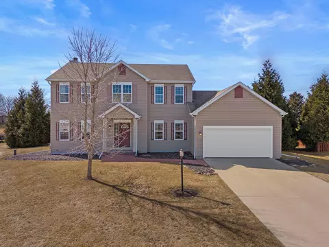 w1180 Fieldcress Court, Ixonia, WI 53036