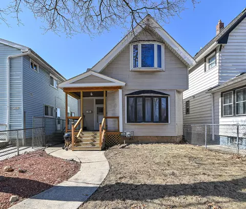 1515 S 33rd, Milwaukee, WI 53215
