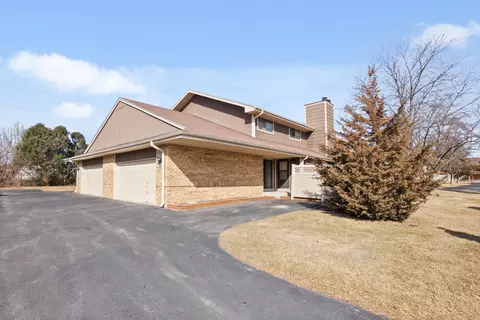 14076 W Tiffany, New Berlin, WI 53151