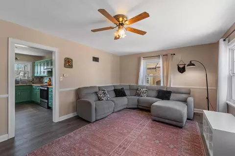 714 2nd #716, West Bend, WI 53095
