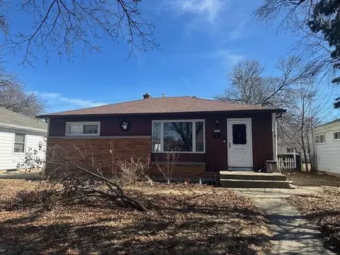 3894 N 93rd, Milwaukee, WI 53222