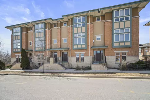 15259 W Library, New Berlin, WI 53151