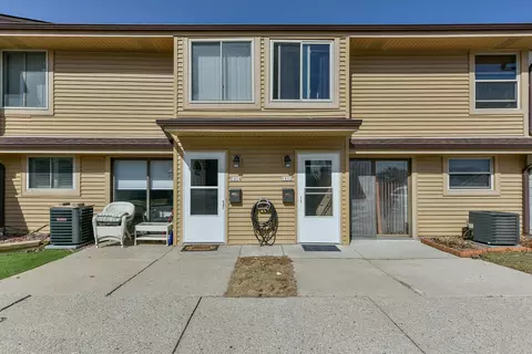 1912 W Salem, Milwaukee, WI 53221