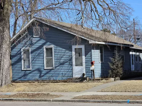 1920 George, La Crosse, WI 54603