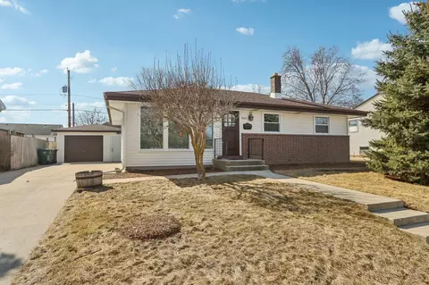 9501 Carol Ann, Sturtevant, WI 53177