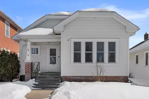 1505 Hayes, Racine, WI 53405